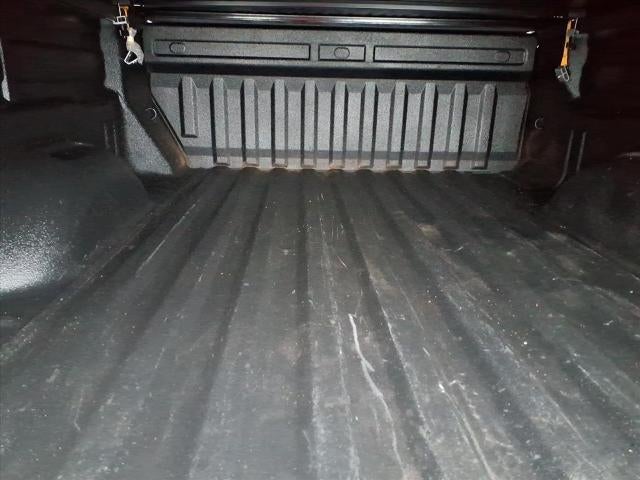 2022 GMC Canyon Elevation Standard