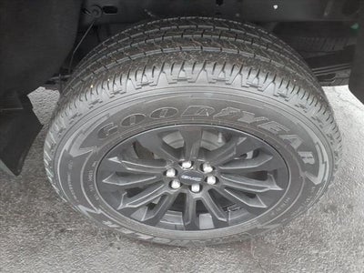 2022 GMC Canyon Elevation Standard