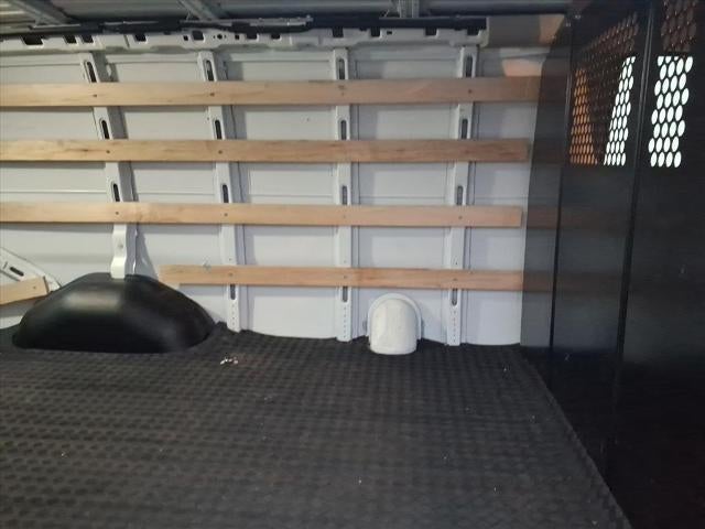 2024 GMC Savana Cargo 2500 Base