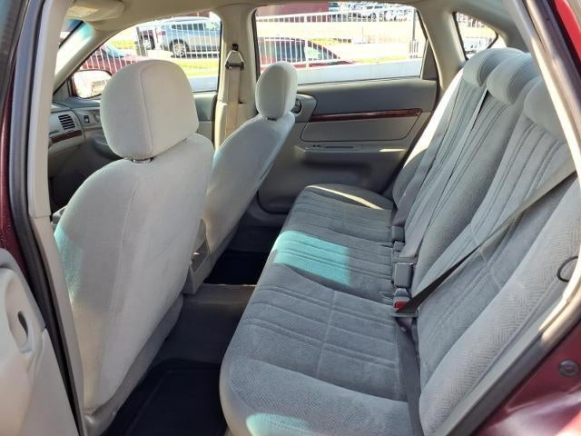 2003 Chevrolet Impala Base