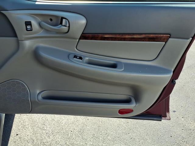 2003 Chevrolet Impala Base