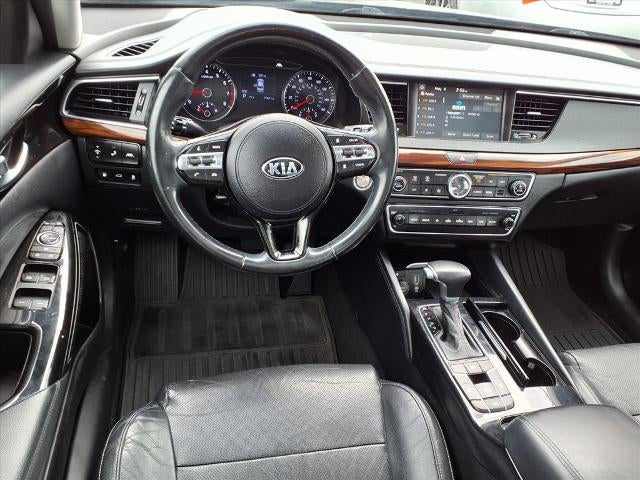 2019 Kia Cadenza Technology