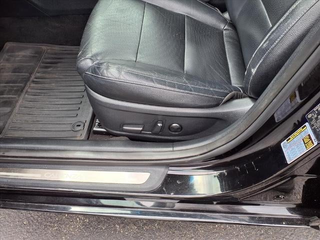 2019 Kia Cadenza Technology